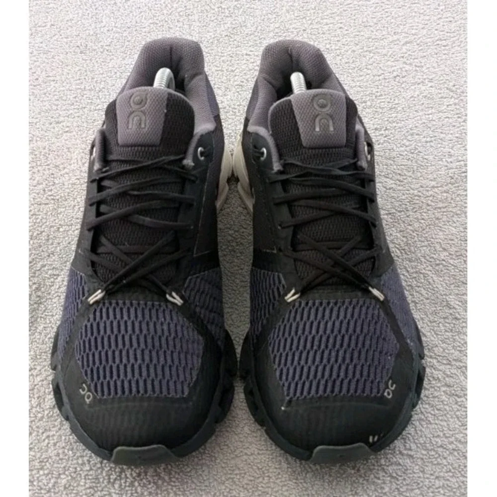 On Cloudflyer 4 Black White Athletic Running Walking Shoes Sneakers Men Size 9.5